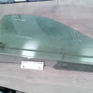 VOLVO V40 Jobb első ajtóüveg kombi bontott alkatrész Alacsony ár