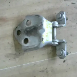 VOLVO V40 Jobb első felső ajtózsanér bontott alkatrész Csak ma