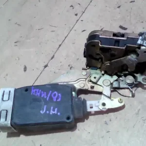 VOLVO V40 Jobb hátsó ajtó zárszerkezet központi záras bontott alkatrész Gyors kiszállítás