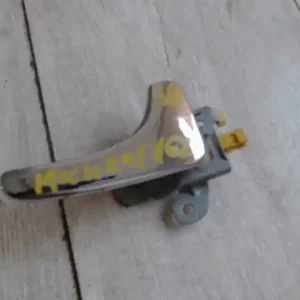 Expressz kézbesítés VOLVO V40 Jobb hátsó belső kilincs kombi bontott alkatrész