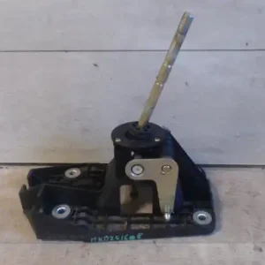 Vedd meg most VOLVO V40 Váltókar manuális 1.9td bontott alkatrész