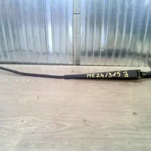 VOLVO V70 2000.01.01- 2007.08.31 Ablaktörlő kar jobb első bontott alkatrész Bestseller