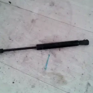 VOLVO V70 2000.01.01- 2007.08.31 Motorháztető kitámasztó teleszkóp pozíció független bontott alkatrész Expressz kézbesítés