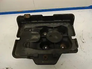 Azonnal elérhető VW BORA Akkumulátor tartó bontott alkatrész