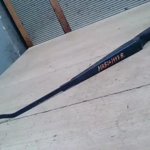 Akció VW CADDY 96-04 Ablaktörlő kar bal első bontott alkatrész