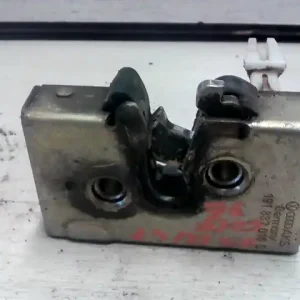 Azonnali szállítás VW GOLF II. Jobb első ajtó zárszerkezet mechanikus mechanikus bontott alkatrész