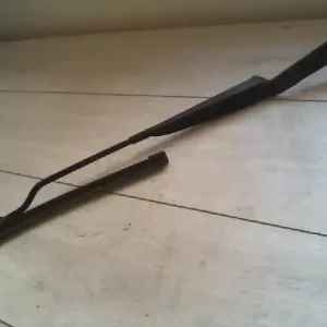 Akciós ár VW GOLF III. Ablaktörlő kar bal első bontott alkatrész