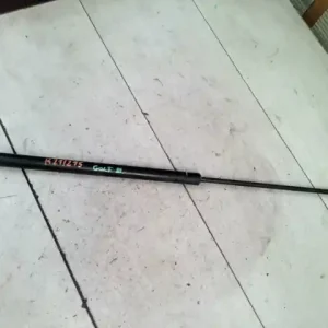 Árengedmény VW GOLF III. Csomagtérajtó kitámasztó teleszkóp pozíció független kombi bontott alkatrész