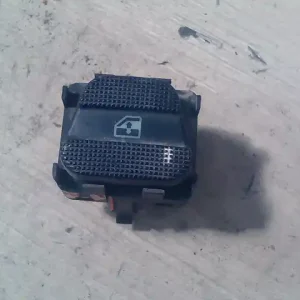 Alacsony ár VW GOLF III. 94- Jobb hátsó ablakemelő kapcsoló bontott alkatrész