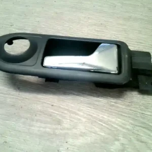 Akciós ár VW GOLF IV. Jobb első belső kilincs hangszóró nélkül bontott alkatrész