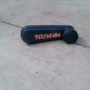 Alacsony ár VW JETTA I. Ablak tekerő kar bontott alkatrész