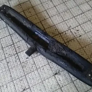 Akciós ár VW LT 96- Első bölcső futóműtartó segédkeret bontott alkatrész