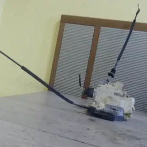 Akciós ár VW Passat (B6) 2005.03.01-2010.10.31 Bal első ajtó zárszerkezet központi záras bontott alkatrész