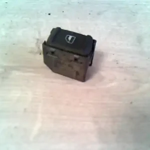 Alacsony ár VW PASSAT 96.10-00.10 B5 Ablakemelő kapcsoló pozíció független bontott alkatrész