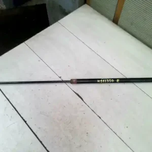 Azonnal elérhető VW PASSAT 96.10-00.10 B5 Motorháztető kitámasztó bontott alkatrész