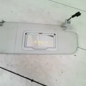 Árengedmény VW PASSAT 96.10-00.10 B5 Jobb napellenző bontott alkatrész