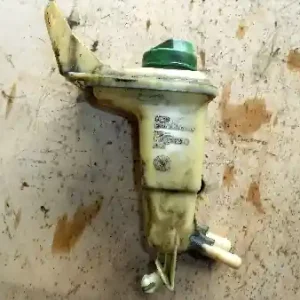 Akció VW PASSAT 96.10-00.10 B5 Szervóolaj tartály bontott alkatrész