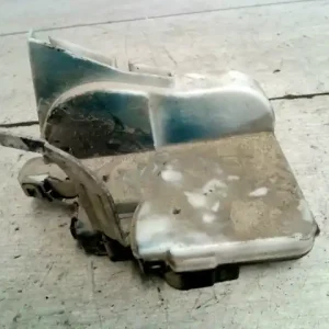 Azonnal elérhető VW POLO CLASSIC 95.07-99.10 Jobb hátsó ajtó zárszerkezet mechanikus mechanikusbontott alkatrész