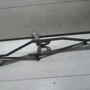 Azonnal elérhető VW POLO II. 91-94 Ablaktörlő mechanika első bontott alkatrész