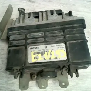 Azonnal elérhető VW POLO II. 91-94 Motorvezérlő egység ecu pcm modul 1.0i bontott alkatrész