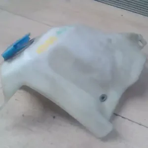 Akció VW POLO III. 94-99 Ablakmosó tartály 1 motoros motor nélkül bontott alkatrész