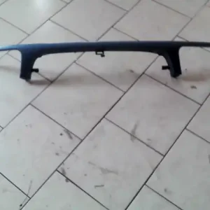 Alacsony ár VW POLO III. 94-99 Bajusz díszléc bontott alkatrész