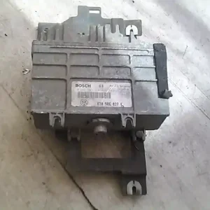 Azonnal elérhető VW POLO III. 94-99 Motorvezérlő egység ecu pcm modul 1.4i bontott alkatrész