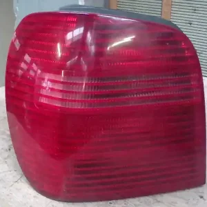 VW POLO IV. 99-02 Bal hátsó lámpa 3 ajtós bontott alkatrész Olcsóbb