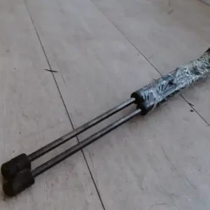 VW POLO IV. 99-02 Csomagtérajtó kitámasztó teleszkóp pár 5 ajtós bontott alkatrész Olcsóbb