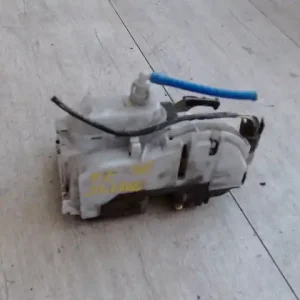 VW POLO IV. 99-02 Jobb első ajtó zárszerkezet központizáras 5 ajtós bontott alkatrész Népszerű