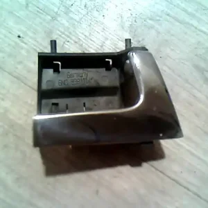 VW POLO IV. 99-02 Jobb hátsó belső kilincs 5 ajtósbontott alkatrész Népszerű