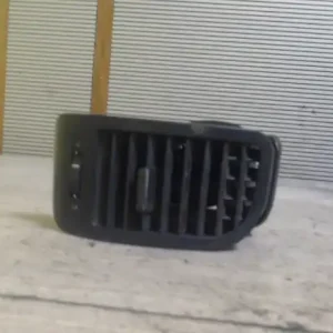 Akció VW POLO IV. 99-02 Szellőző jobb bontott alkatrész