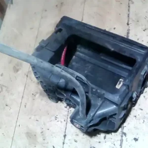 VW POLO V. 02-05 Akkumulátor tartó 1.2i bontott alkatrész Olcsó