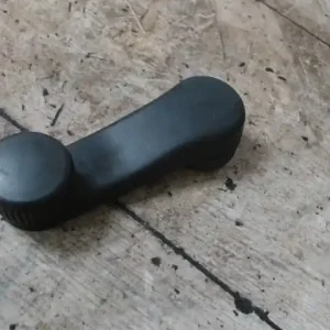 VW POLO V. 02-05 Bal első ablak tekerő kar bontott alkatrész Kihagyhatatlan ajánlat