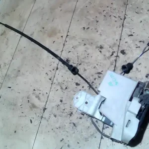 VW POLO V. 02-05 Bal első ajtó zárszerkezet központi záras bontott alkatrész Utolsó esély