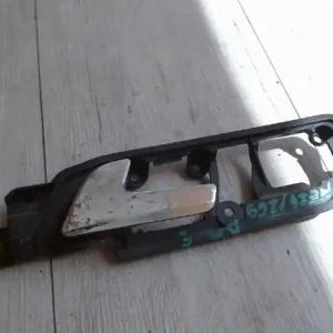 VW POLO V. 02-05 Bal első belső kilincs 5 ajtós bontott alkatrész Akció