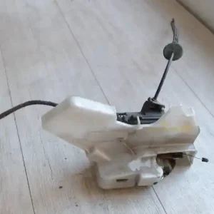 VW POLO V. 02-05 Bal hátsó ajtó zárszerkezet központi záras 5 ajtós bontott alkatrész Nézd meg most