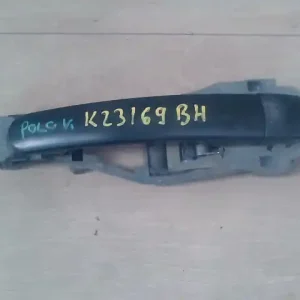 VW POLO V. 02-05 Bal hátsó külső kilincs 5 ajtós bontott alkatrész Népszerű