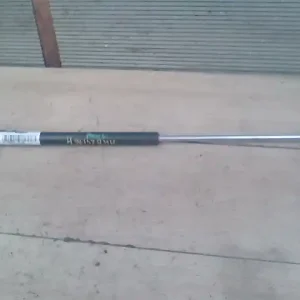 VW POLO V. 02-05 Csomagtérajtó kitámasztó teleszkóp pozíció független 5 ajtós bontott alkatrész Gyors szállítás