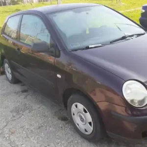 VW POLO V. 02-05 Jobb első ajtó. 3 ajtós bontott alkatrész Árcsökkenés