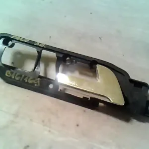 VW POLO V. 02-05 Jobb első belső kilincs bontott alkatrész Árcsökkenés