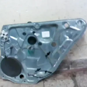 VW POLO V. 02-05 Jobb hátsó ablakemelő szerkezet mechanikus 5 ajtós bontott alkatrész Biztonságos fizetés