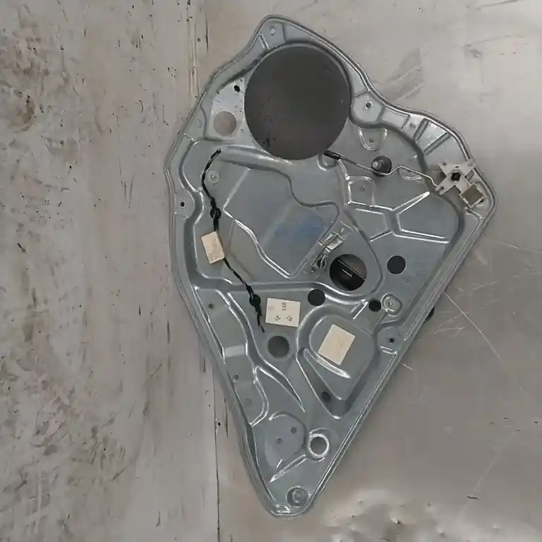 VW POLO V. 02-05 Jobb hátsó ablakemelő szerkezet mechanikus bontott alkatrész Vedd meg online