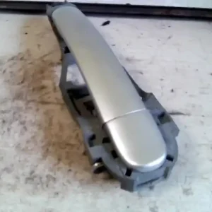 VW POLO V. 02-05 Jobb hátsó külső kilincs 5 ajtós bontott alkatrész Biztonságos vásárlás