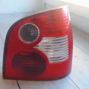 VW POLO V. 02-05 Jobb hátsó lámpa 5 ajtós bontott alkatrész Ne maradj le