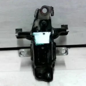 VW POLO V. 02-05 Sebességváltó tartó bak 1.4i bontott alkatrész Szuper akció