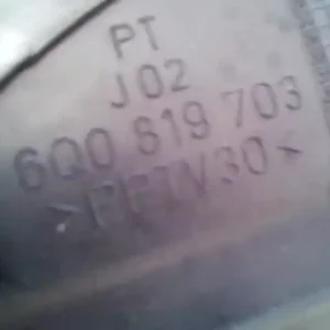 VW POLO V. 02-05 Szellőző bal bontott alkatrész Prémium