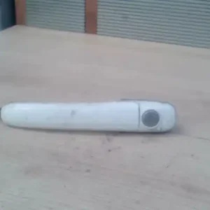 VW POLO VARIANT 97-01 Jobb első külső kilincsdugózárral, kulcs nélkül bontott alkatrész Árengedmény