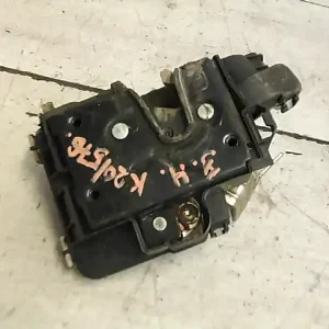 VW POLO VARIANT 97-01 Jobb hátsó ajtó zárszerkezet mechanikus mechanikusbontott alkatrész Csak ma