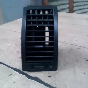 VW POLO VI. 05-09 Szellőző bal bontott alkatrész Biztonságos fizetés